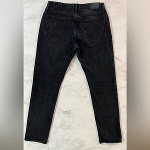EUC GAP Washed Black Athletic Fit Jeans Size 33 X 32